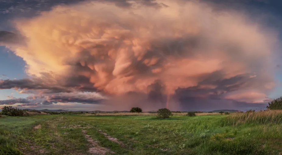 Supercell storm over Vrana Lake.